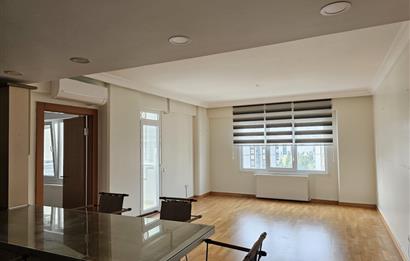 ÇAM KOZA COURT SİTESİ GENİŞ BALKONLU 1+1 KİRALIK DAİRE