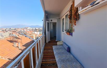 SIRAKAPILAR MAHALLESİNDE SATILIK 3+1 DAİRE
