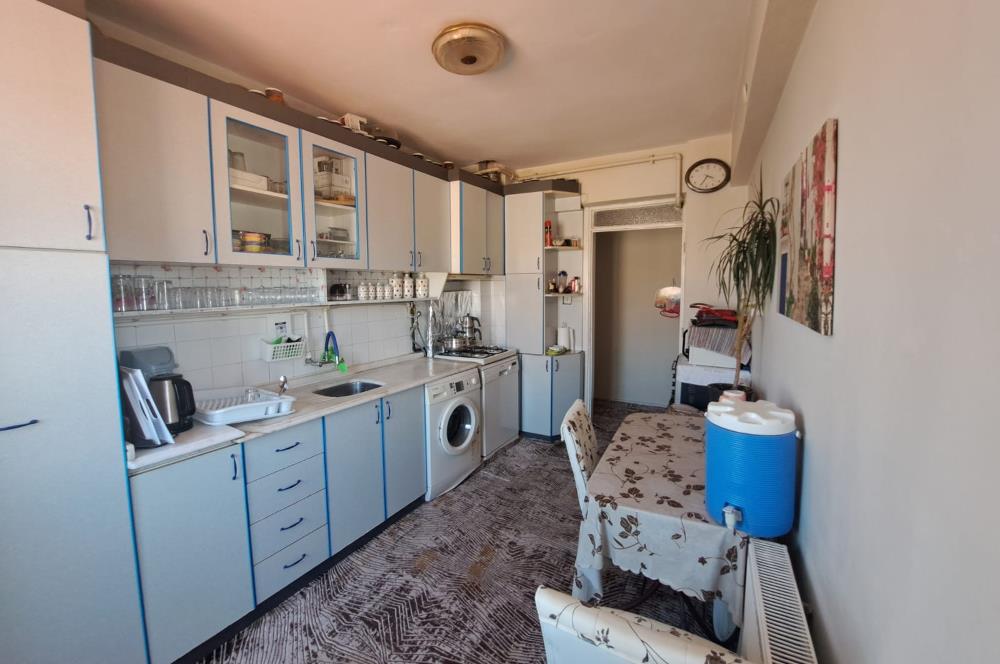 SIRAKAPILAR MAHALLESİNDE SATILIK 3+1 DAİRE