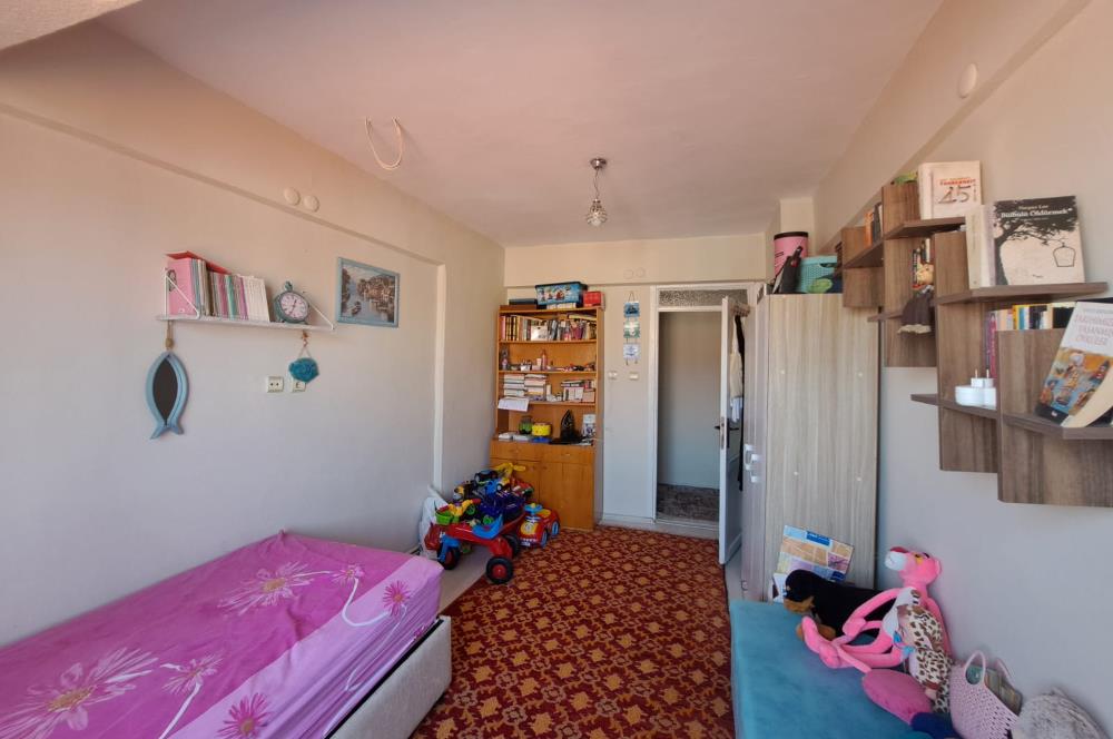 SIRAKAPILAR MAHALLESİNDE SATILIK 3+1 DAİRE