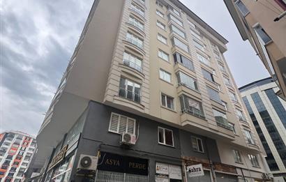 Kaşüstü merkezde ister ofis ister daire tabela değeri yüksek