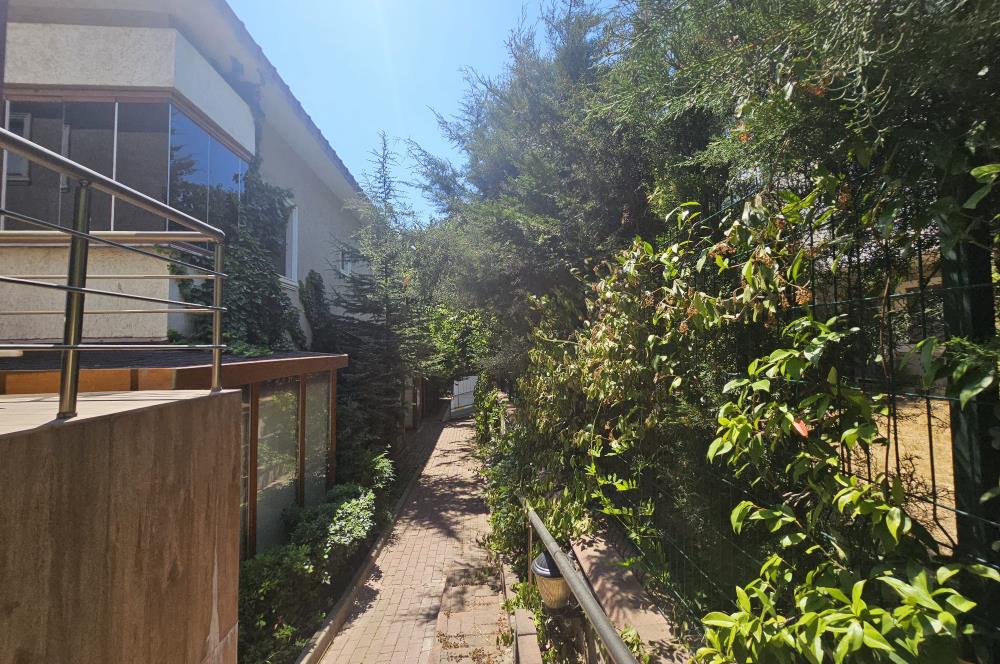 ÇAMLIK BAHAR VİLLALARINDA SATILIK 4+2 VİLLA