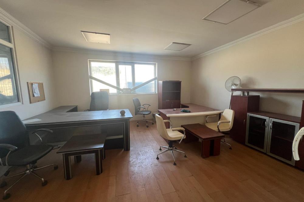 HADIMKÖY ÖMERLİ'DE 400M2 TEK KAT DÜZ GİRİŞLİ BOŞ DEPO-İMALATHANE