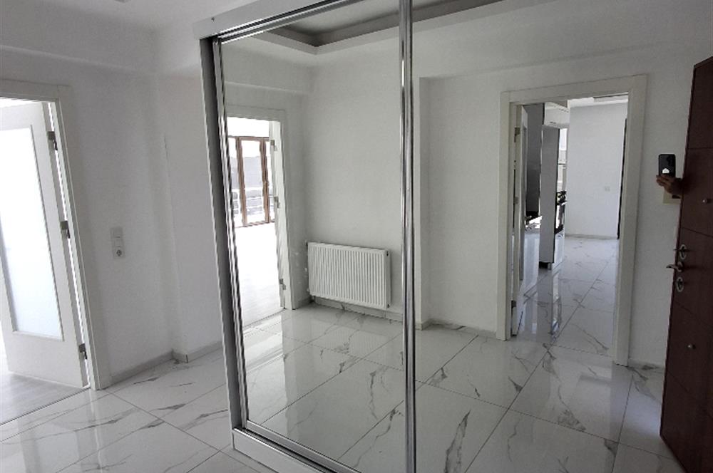 ALACAATLIDA 5+1 NET 360m2 VİLLA