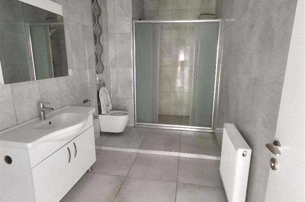 ALACAATLIDA 5+1 NET 360m2 VİLLA