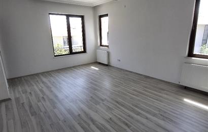 ALACAATLIDA 5+1 NET 360m2 VİLLA