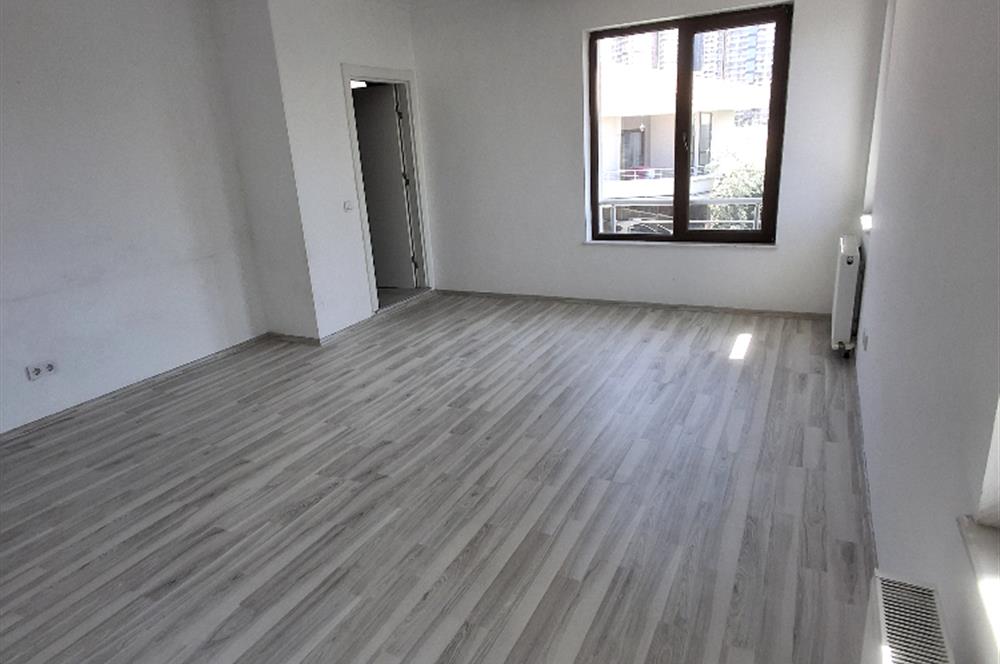 ALACAATLIDA 5+1 NET 360m2 VİLLA