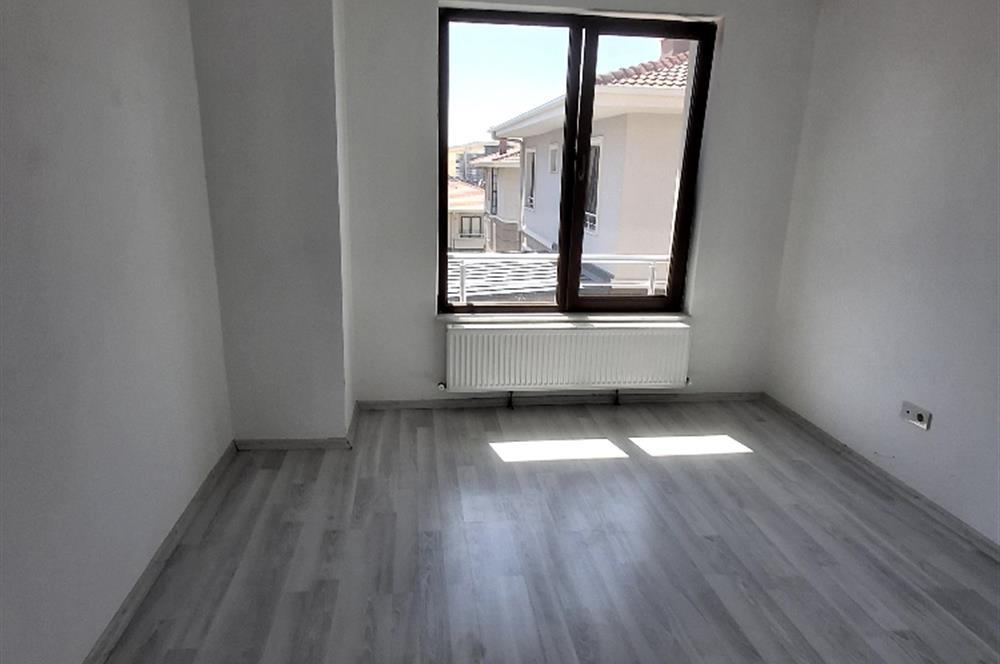 ALACAATLIDA 5+1 NET 360m2 VİLLA