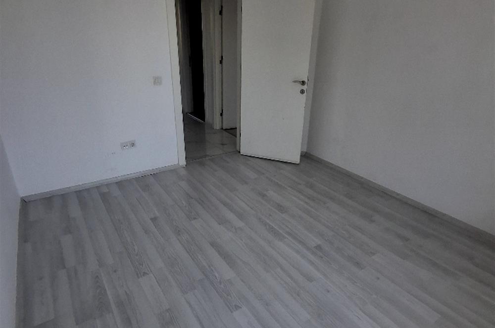ALACAATLIDA 5+1 NET 360m2 VİLLA