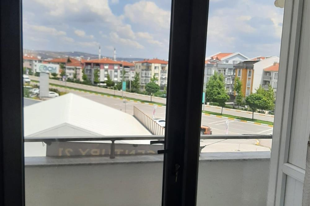 CENTURY 21 BAL GAYRİMENKUL'DEN İZMİR YOLU ÜZERİ ADLİYE AVM ŞEHİR HASTANESİNE YÜRÜME MESAFESİ  HANZADE KONUTLARINDA NET 50 M2 FERAH GENİŞ 1+1 