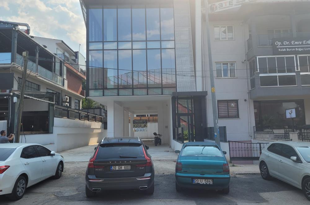 ÇAMLIK'TA PRESTİJLİ KONUMDA KİRALIK İŞYERİ