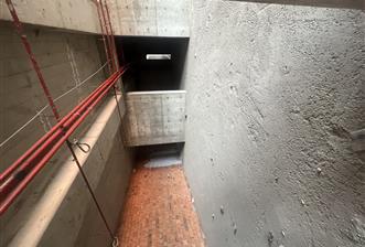 Beledıye meydanı satılık ıs yerı 245m2