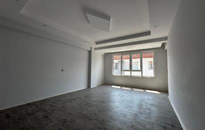 ŞEMİKLER'DE 3+1 KİRALIK DAİRE