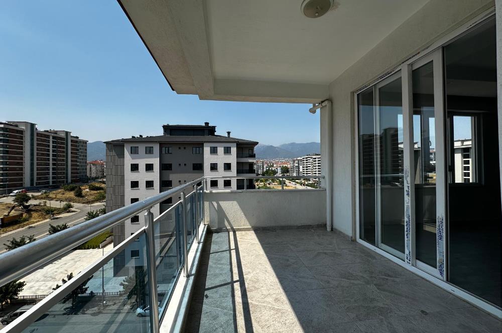 ŞEMİKLER'DE 3+1 KİRALIK DAİRE