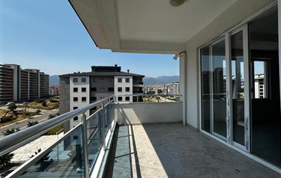 ŞEMİKLER'DE 3+1 KİRALIK DAİRE