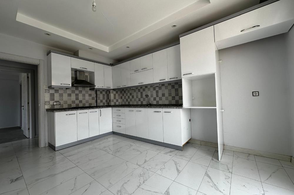 ŞEMİKLER'DE 3+1 KİRALIK DAİRE