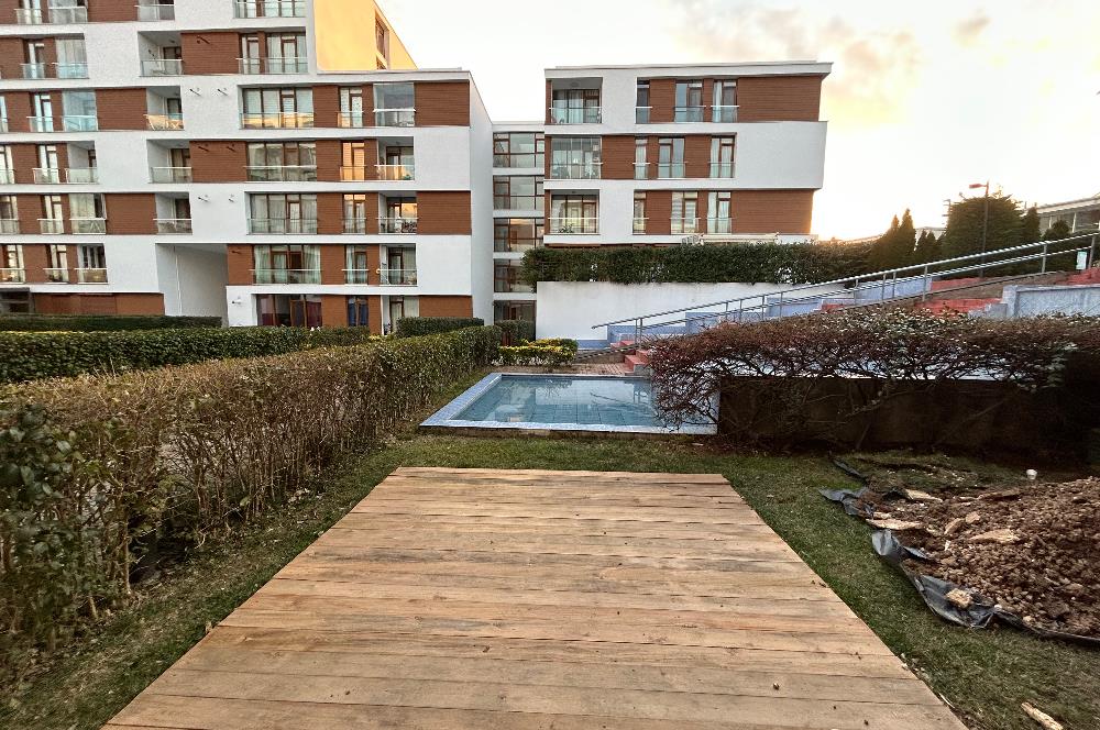 KONSEPT'İN EN ŞIK EVİ EŞYALI YENİLENMİŞ HARİKA BAHÇE KATI