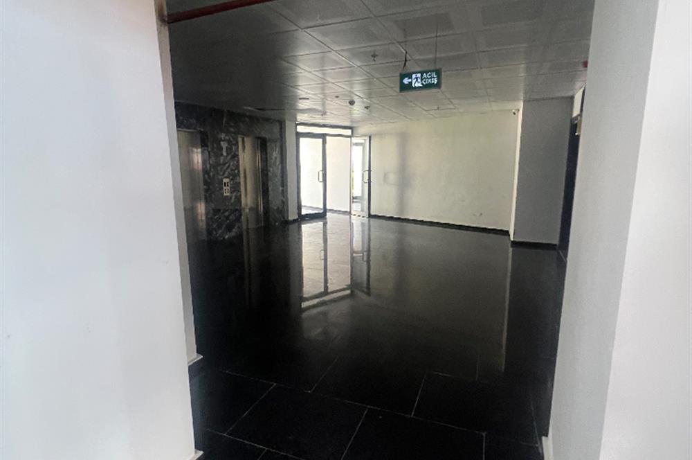 Bolu Beledıye meydanı yenı ıs merkezi  