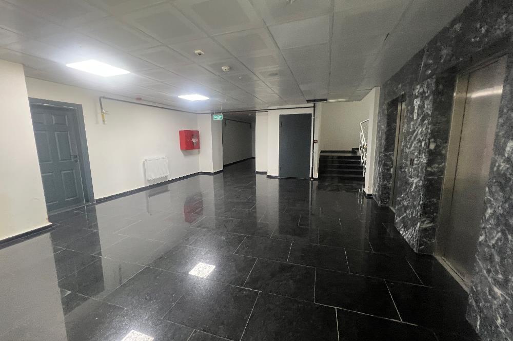 Bolu Beledıye meydanı yenı ıs merkezi  