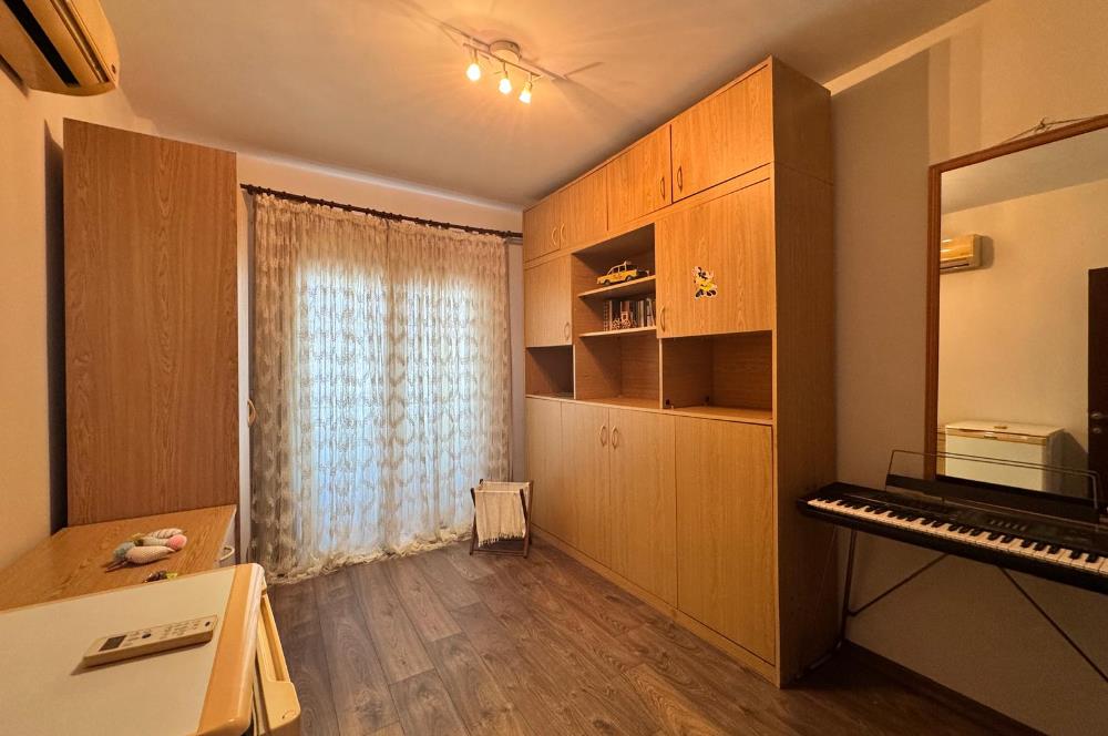 Turgutreis Bahçelievler Denize 200 metre Büyük Dubleks Daire