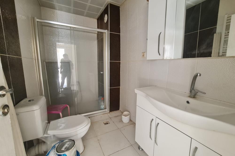 ETİMESGUT İSTASYON MAHALLESİ BAĞLICA CADDESİ ÜZERİNDE