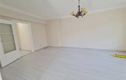 ETİMESGUT İSTASYON MAHALLESİ BAĞLICA CADDESİ ÜZERİNDE