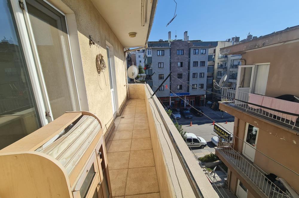 ETİMESGUT İSTASYON MAHALLESİ BAĞLICA CADDESİ ÜZERİNDE
