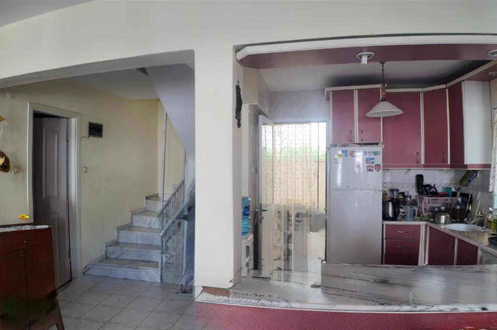Yeni Foça Petra Koyu'nda Satılık Dublex 3+1 Villa
