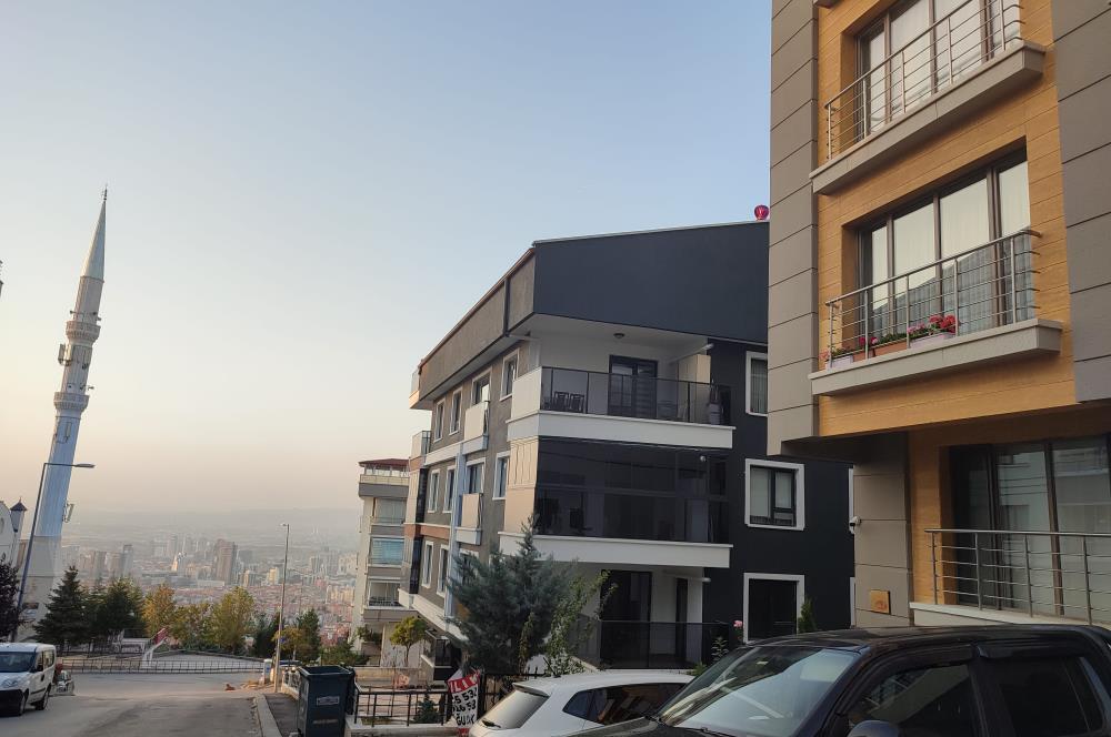 ÇANKAYA DİKMEN MALAZGİRT MAHALLESİNDE YAPILI 150m² SATILIK DAİRE