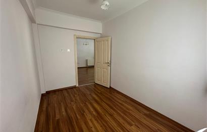 ÇANKAYA YAVUZEVLER SOKAK'TA BAKIMLI, TEMİZ 3+1 KİRALIK DAİRE