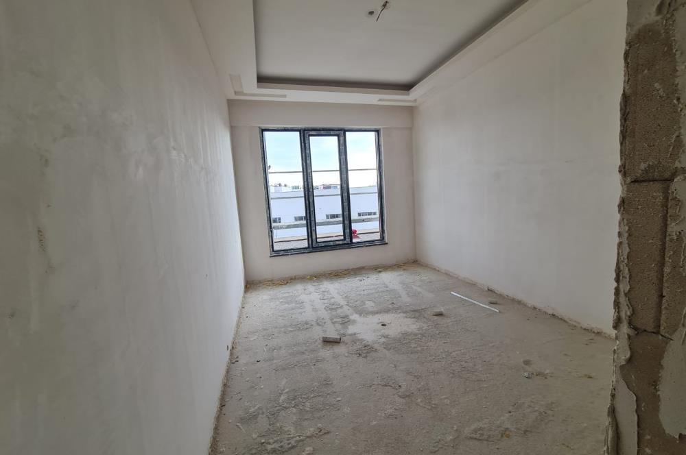 ÇUBUK DUMLUPINAR HAVAAALANI PROTOKOL YOLUNDA SATILIK 1+1 DAİRE