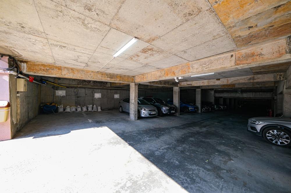KURTKÖY PARK EVLERİ KİRALIK 5+2 VİLLA