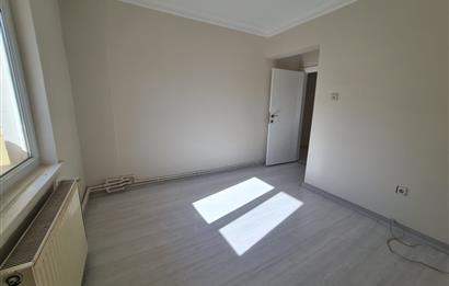 ETİMESGUT İSTASYON MAHALLESİ BAĞLICA CADDESİ ÜZERİNDE