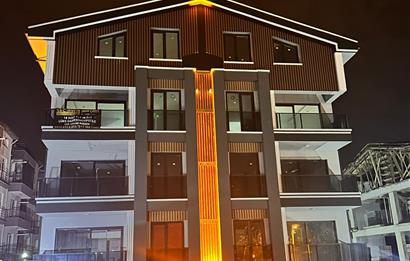 GÖLBAŞI'NDA İŞLEK KONUMDA SATILIK YATIRIMLIK DÜKKAN