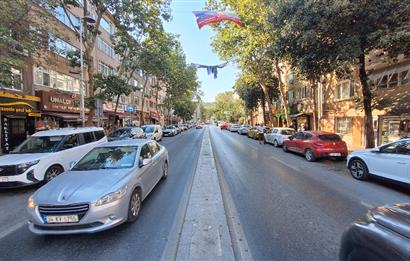 SARIYER MERKEZ ANA CADDE ÜZERİNDE KİRALIK 2+1 TİCARİ OFİS - BÜRO