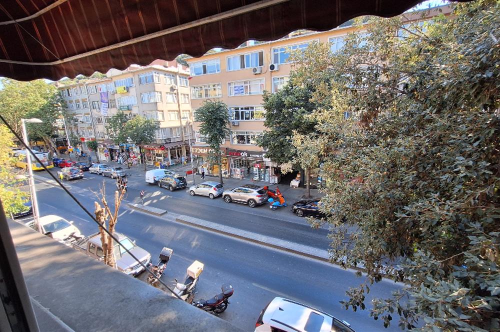 SARIYER MERKEZ ANA CADDE ÜZERİNDE KİRALIK 2+1 TİCARİ OFİS - BÜRO
