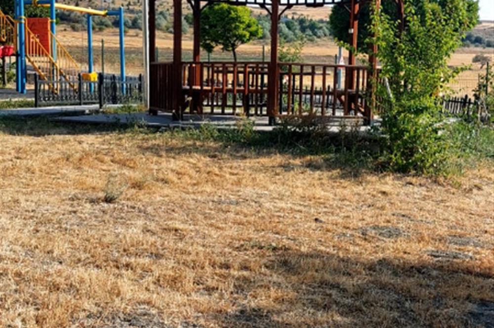 BAĞLICA TEPE YAŞAM EVLERİ 3+1 BAKIMLI SATILIK FIRSAT DAİRE
