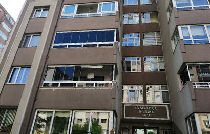 Beykent Hasbahçe sitesinde Satılık 3+1 Ara kat daire..