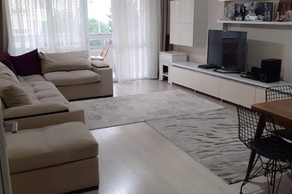 Beykent Hasbahçe sitesinde Satılık 3+1 Ara kat daire..