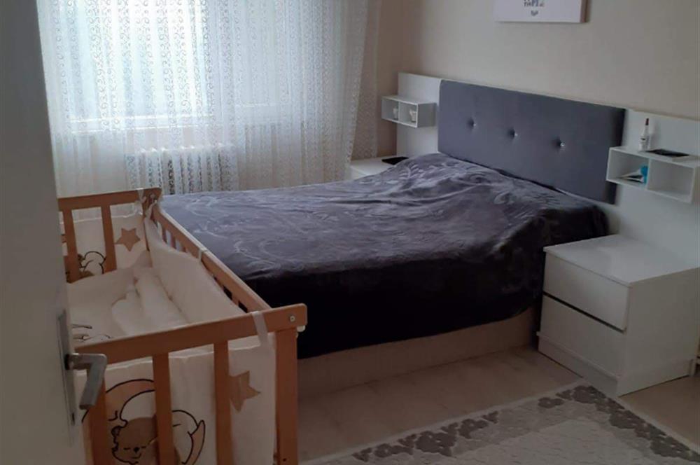 Beykent Hasbahçe sitesinde Satılık 3+1 Ara kat daire..