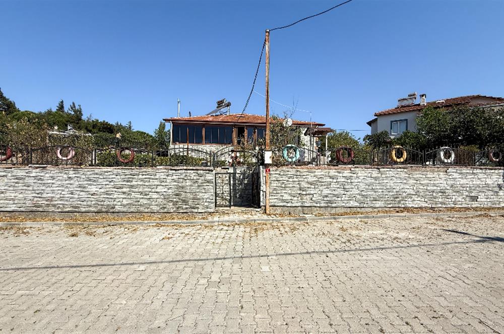 C21 BAL'dan DAVUTLAR EN GÜZEL MEVKİSİNDE BARAJ MANZARALI MÜSTAKİL EV