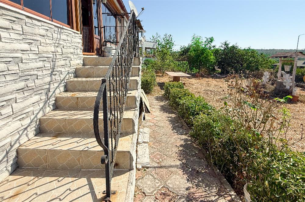 C21 BAL'dan DAVUTLAR EN GÜZEL MEVKİSİNDE BARAJ MANZARALI MÜSTAKİL EV