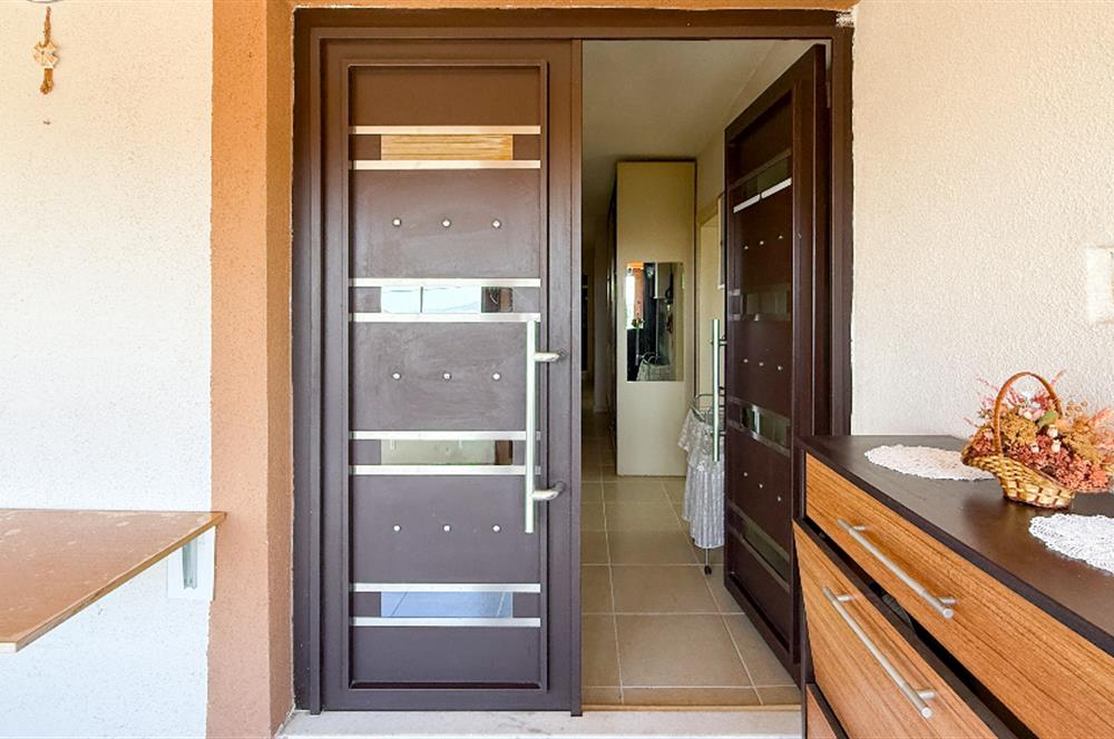 C21 BAL'dan DAVUTLAR EN GÜZEL MEVKİSİNDE BARAJ MANZARALI MÜSTAKİL EV