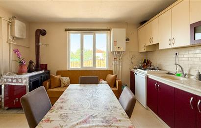 C21 BAL'dan DAVUTLAR EN GÜZEL MEVKİSİNDE BARAJ MANZARALI MÜSTAKİL EV