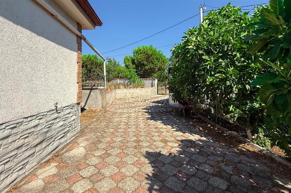C21 BAL'dan DAVUTLAR EN GÜZEL MEVKİSİNDE BARAJ MANZARALI MÜSTAKİL EV