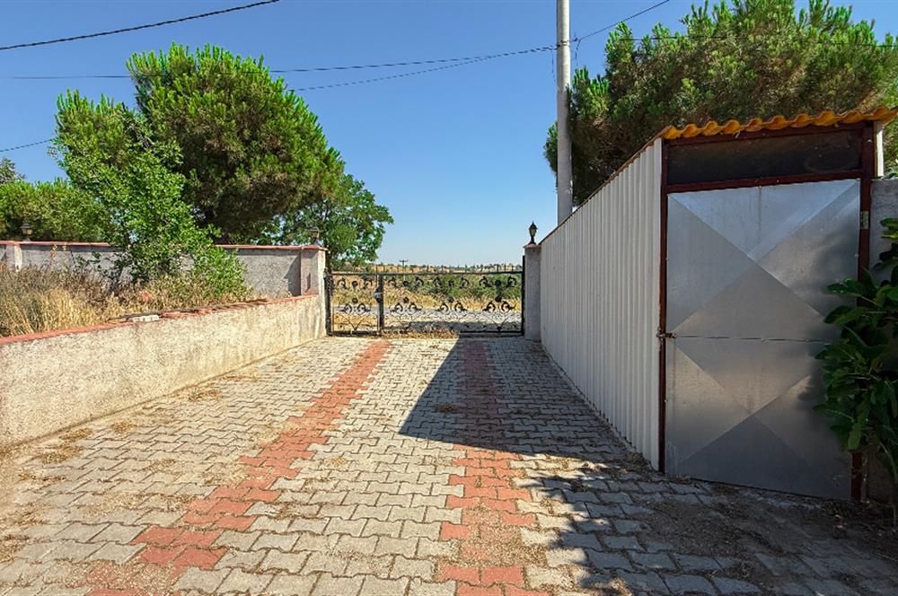 C21 BAL'dan DAVUTLAR EN GÜZEL MEVKİSİNDE BARAJ MANZARALI MÜSTAKİL EV