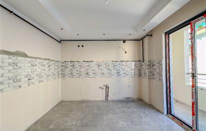 C21 LOCA'DAN ATATÜRK MAHALLESİ ARAAKAT 100m² SATILIK 2+1 DAİRE