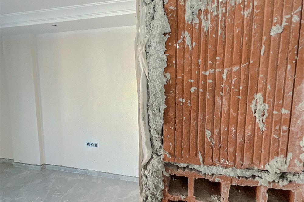 C21 LOCA'DAN ATATÜRK MAHALLESİ ARAAKAT 100m² SATILIK 2+1 DAİRE