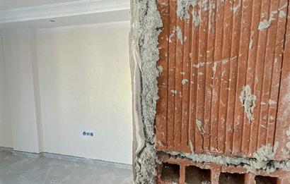 C21 LOCA'DAN ATATÜRK MAHALLESİ ARAAKAT 100m² SATILIK 2+1 DAİRE