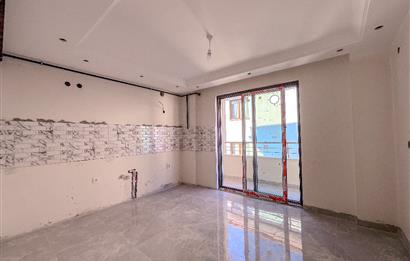 C21 LOCA'DAN ATATÜRK MAHALLESİ ARAAKAT 100m² SATILIK 2+1 DAİRE